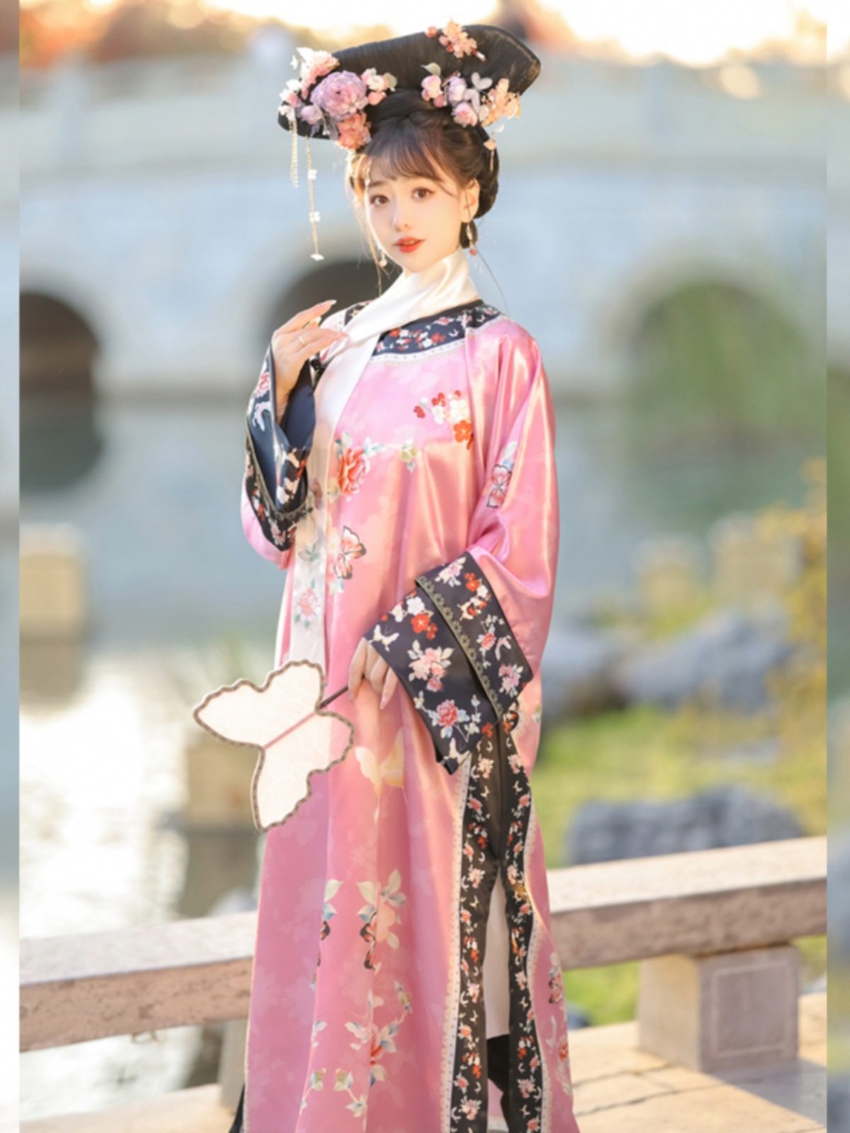 重工格格服新款古代清朝旗装旅游拍照摄影连衣裙古装汉服古装领巾