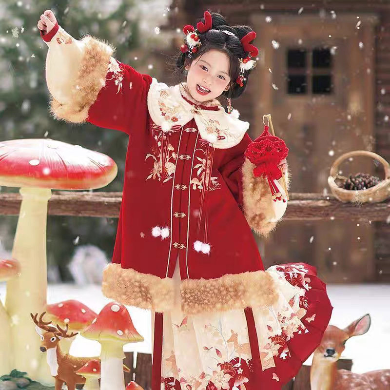 2026新款女童灵鹿贺新春汉服加绒加厚元素新衣中国风过年汉服