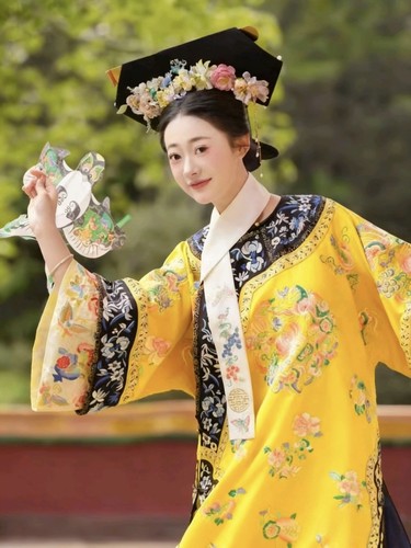 古装旗袍清代女装汉服清朝氅衣旗装格格服装新中式倒大袖连衣裙子