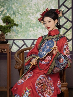 清宫情侣古董衣满族旗服清朝吉服贵妃皇王爷皇帝婚服故宫演出服