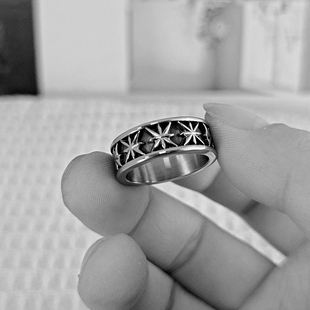 潮男戒指朋克风钛钢戒指男款戒指食指戒复潮宽版米花八角星戒指