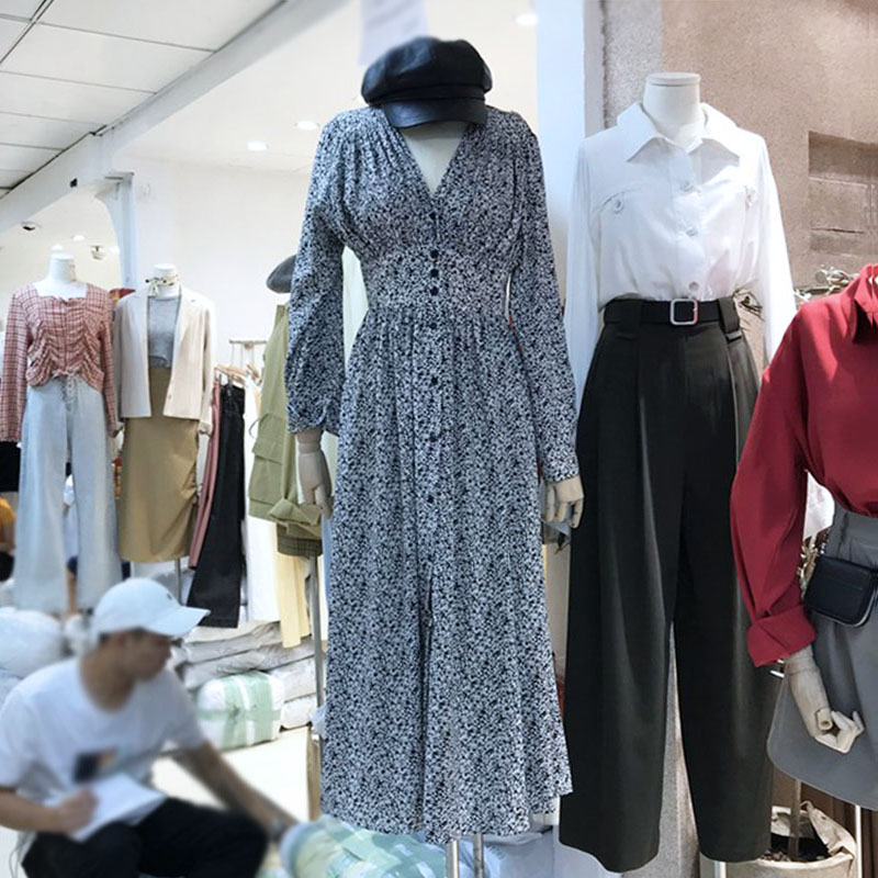 满128元可用5元优惠券连衣裙女中长款2019秋季东大门新款宽松v领裙子设计感小众碎花裙