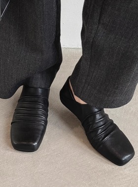 2cm真皮平底黑色英伦风小皮鞋女内增高方头简约通勤褶皱懒人单鞋