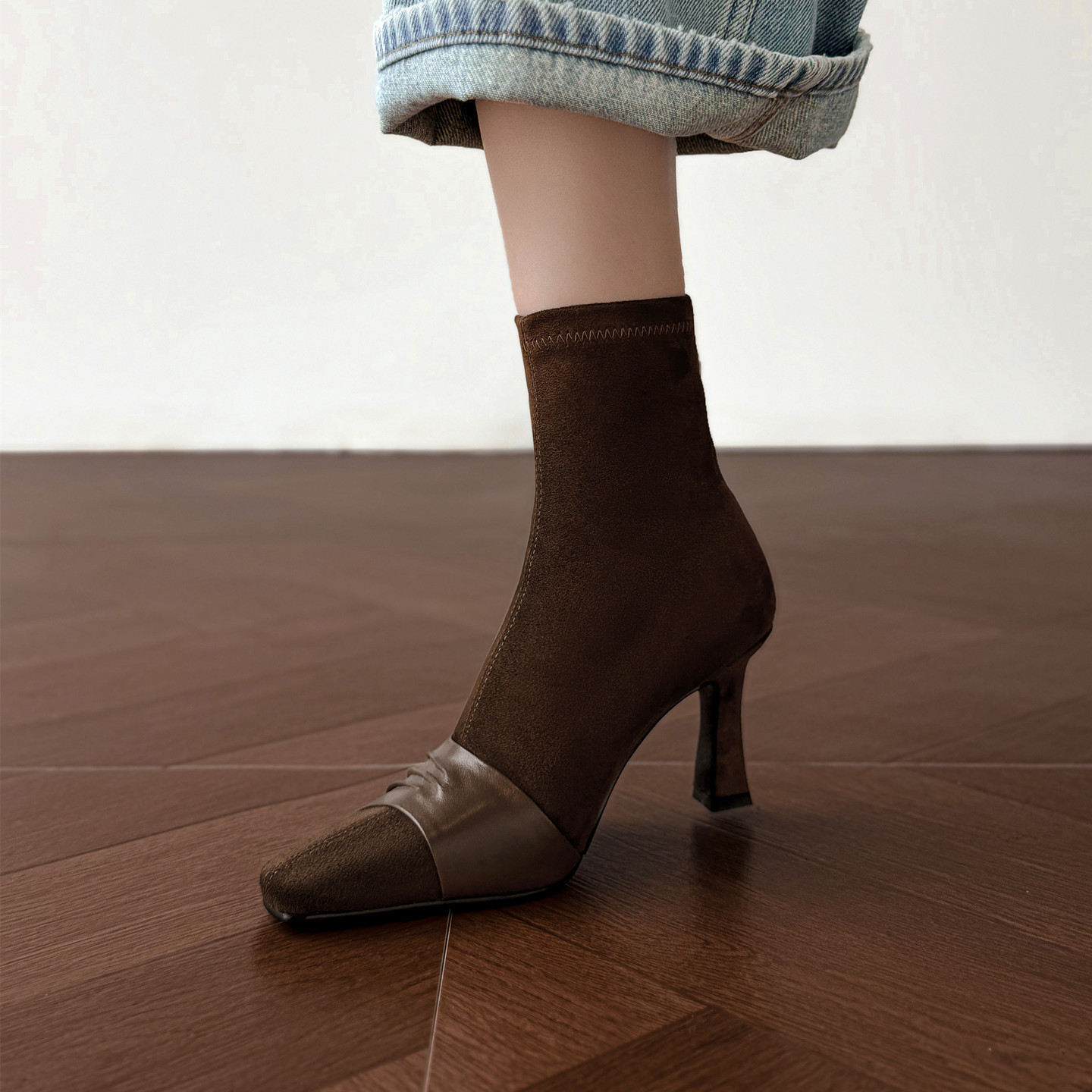 显瘦方头高跟弹力黑色瘦瘦靴