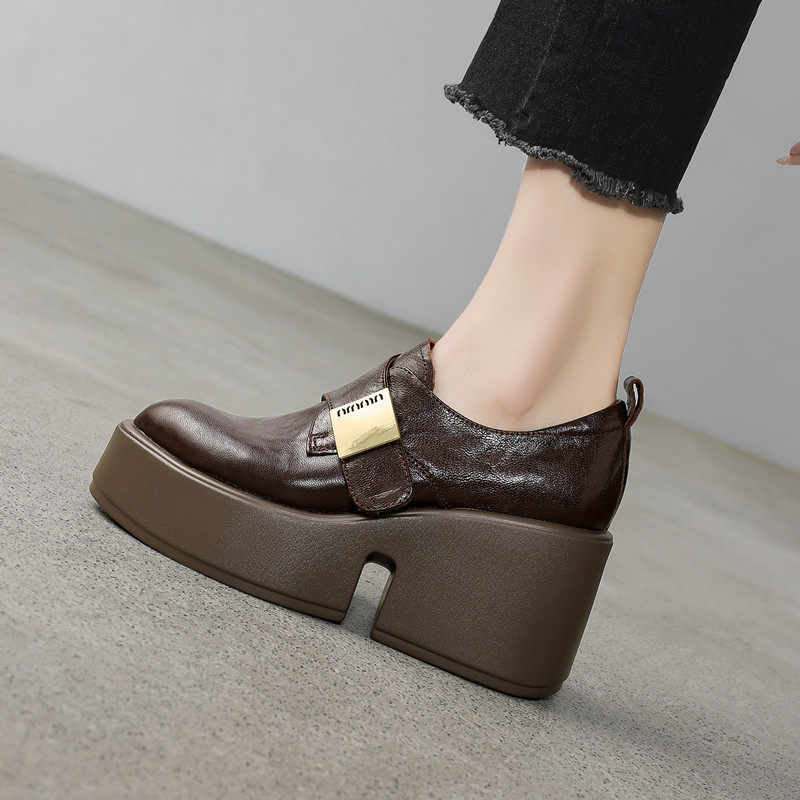 2024秋新款真皮厚底尖头英伦风小皮鞋女坡跟松糕底皮带扣懒人单鞋