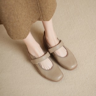 3cm真皮厚底圆头灰色浅口玛丽珍鞋女休闲坡跟松糕魔术贴百搭单鞋
