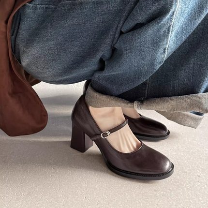 7cm真皮粗跟棕色复古浅口玛丽珍鞋女高跟优雅一字式圆头百搭单鞋