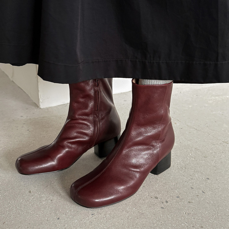 5cm水洗头层牛皮复古方头短靴