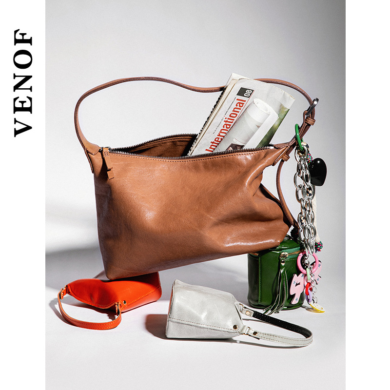 小众设计腋下包维洛芬