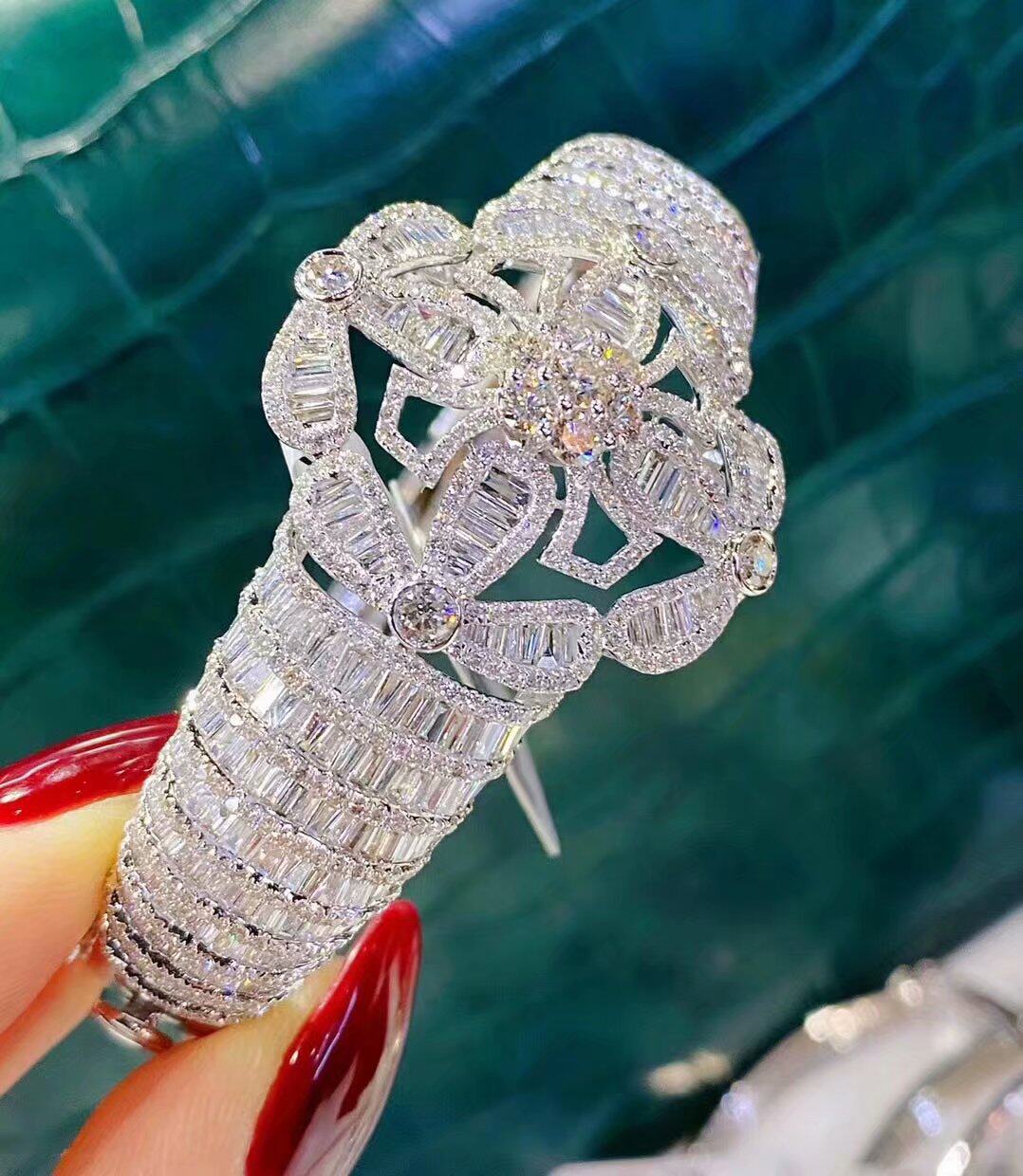 85克拉天然南非t方钻冰糖钻圆钻钻石手镯真金真钻