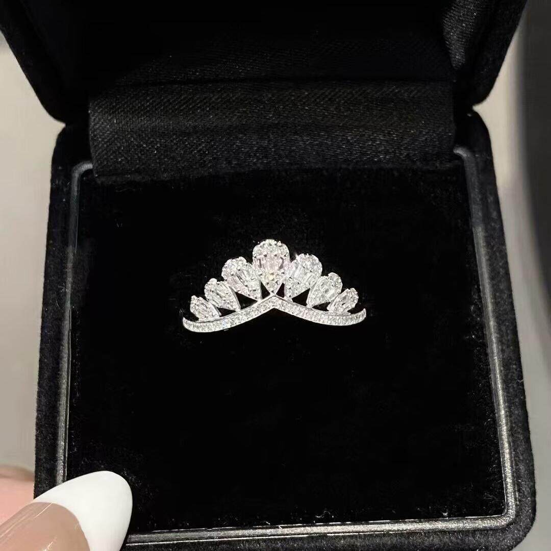 18K金女镶嵌 0.45克拉天然南非高品质钻石皇冠戒指真金真钻送证书