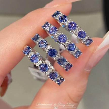 18K白金女款镶嵌白蓝宝石1.3天然蓝宝石戒指排戒真金真宝石送证书