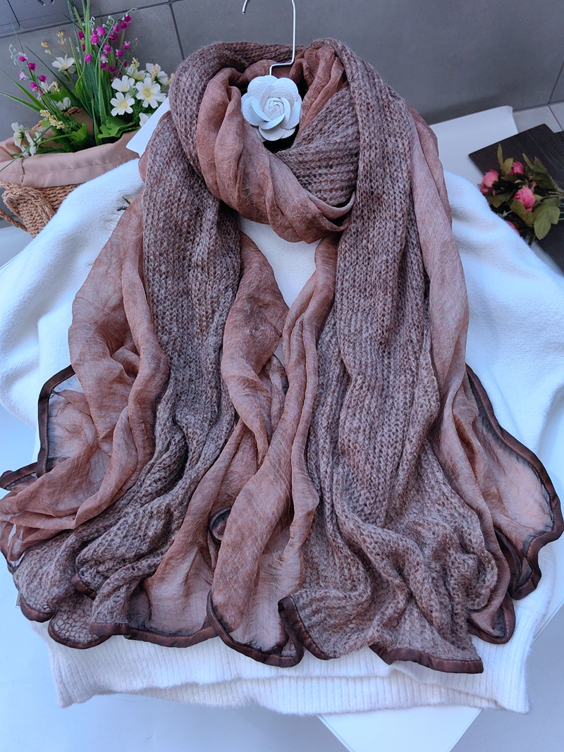 秋冬新款真丝拼接围巾咖色