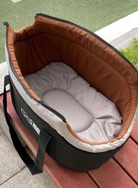 Pet Bag Soft-Sided Adjustable Fabric Interior Pad Carrier