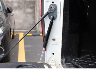 20款 坦途皮卡后尾箱尾门板改装 撑杆 液压撑杆后备箱门板加装