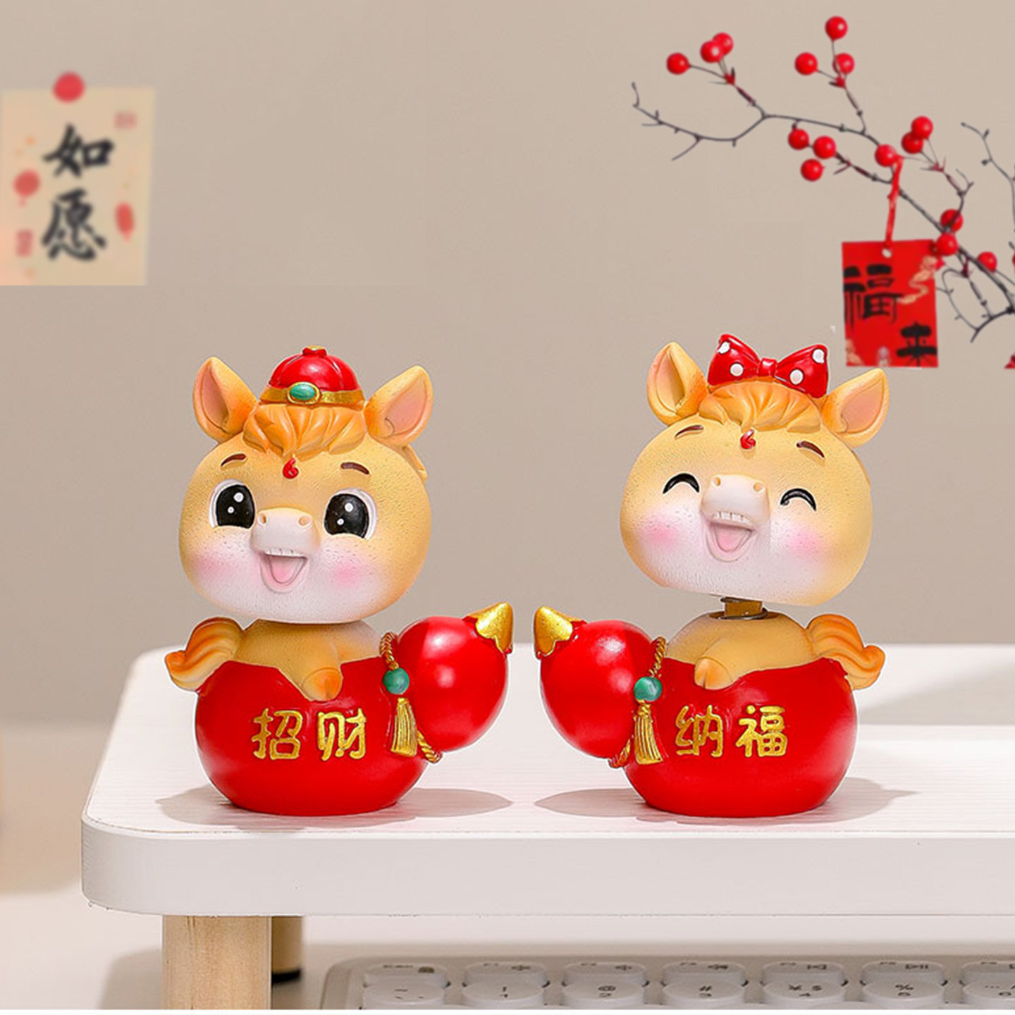 可爱摇头小马十二生肖马年吉祥物桌面摆件办公室工位招财解压治愈