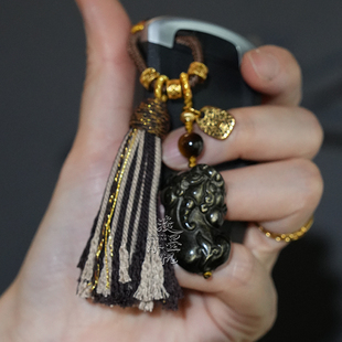 新款高级感金沙黑曜石貔貅福猪钥匙扣挂件黑金系列包挂手机挂