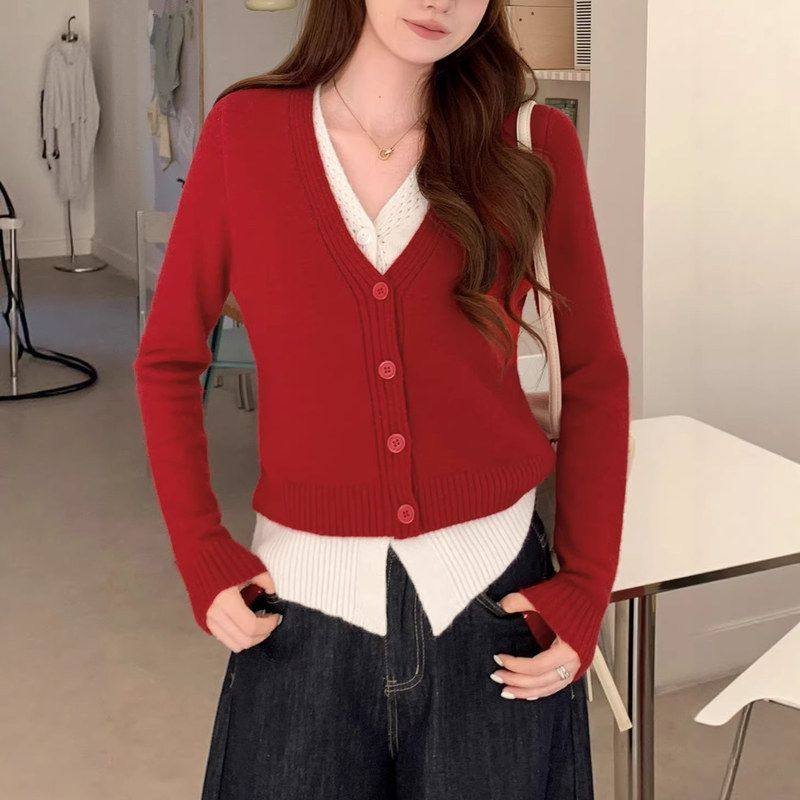 今年流行超好看红色假两件v领针织开衫外套女春秋氛围感短款毛衣,女装/女士精品,毛针织衫,淘宝优惠券,粉丝福利购,淘宝优惠卷