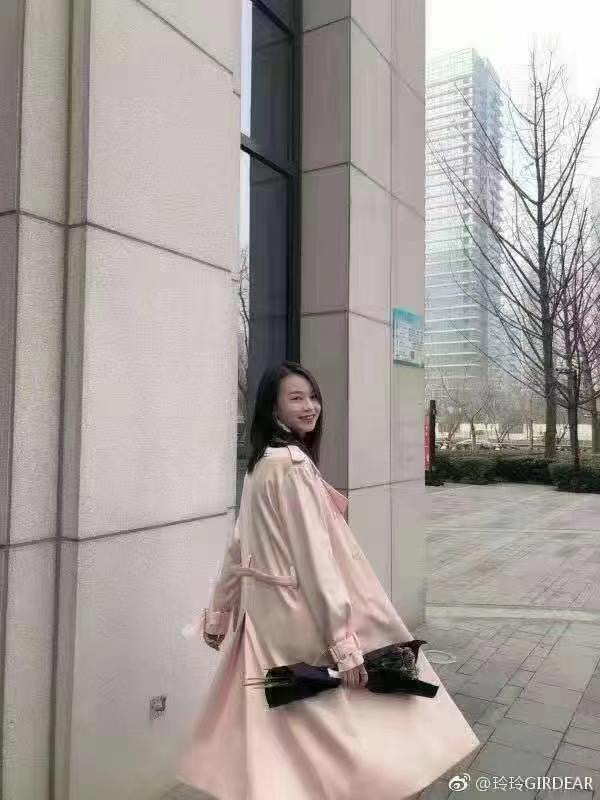 1400118哥家专柜女装粉色风衣外套女中长款风衣特折