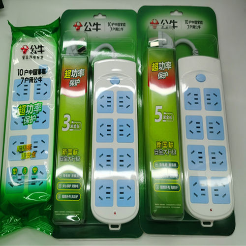 公牛带过载保护多位双排插座