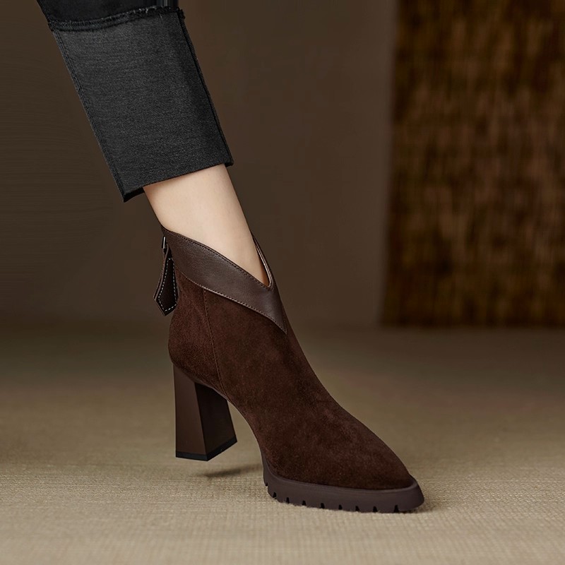 高品质-马丁靴女尖头粗跟短靴