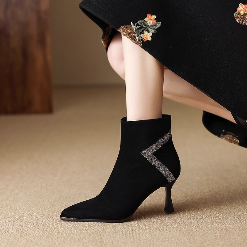 高品质高跟靴女水钻尖头时装短靴