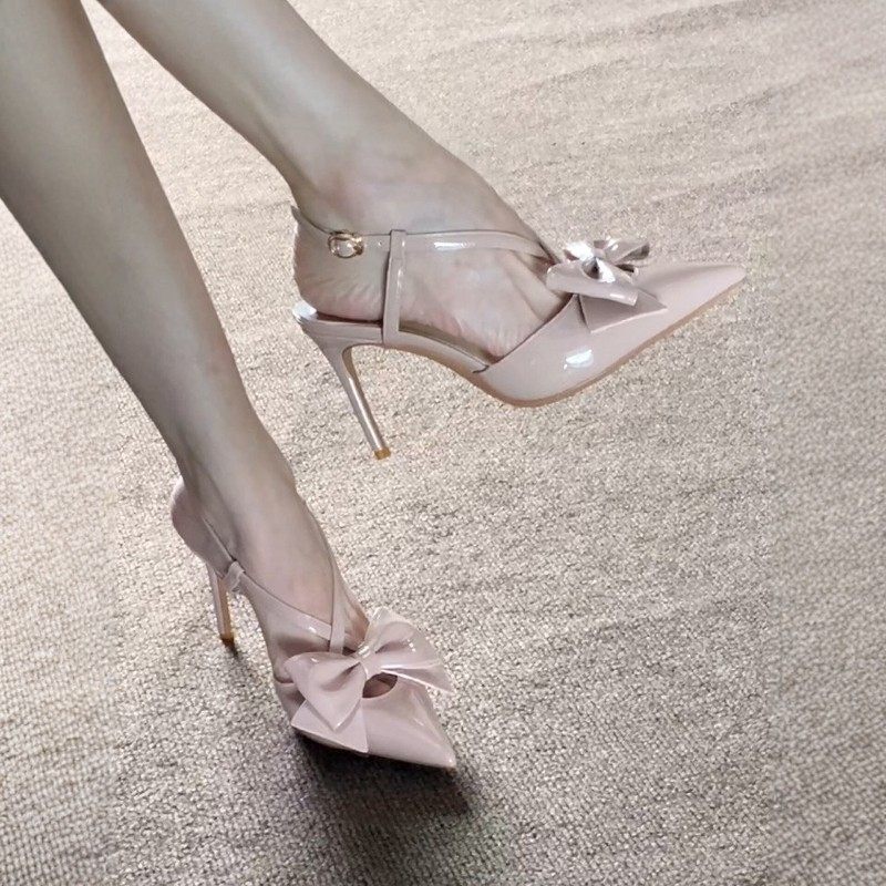 通勤尖头细跟高跟鞋2026年春夏新款法式交叉带蝴蝶结女士包头凉鞋 - 杨氏女鞋店出品