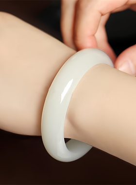 和田青白玉高仿手镯厂家推荐