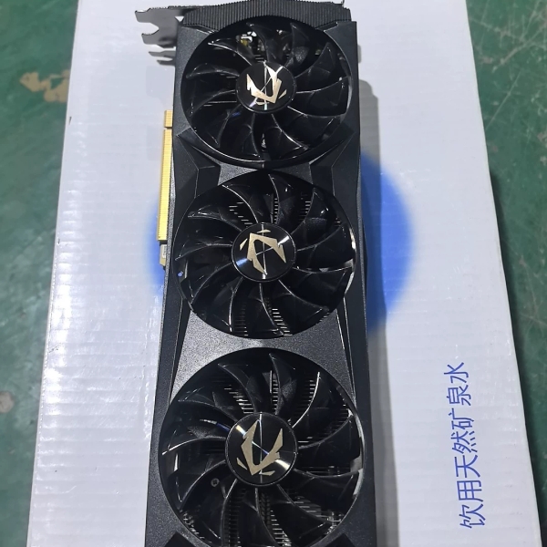 索泰zotac rtx2080ti 11GB GDDR6显卡