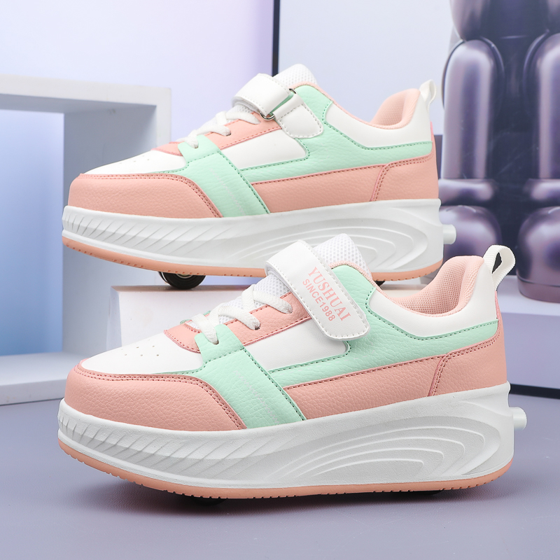 儿童暴走鞋男童溜冰鞋四轮轱辘鞋高颜值学生带轮的滑轮鞋网红