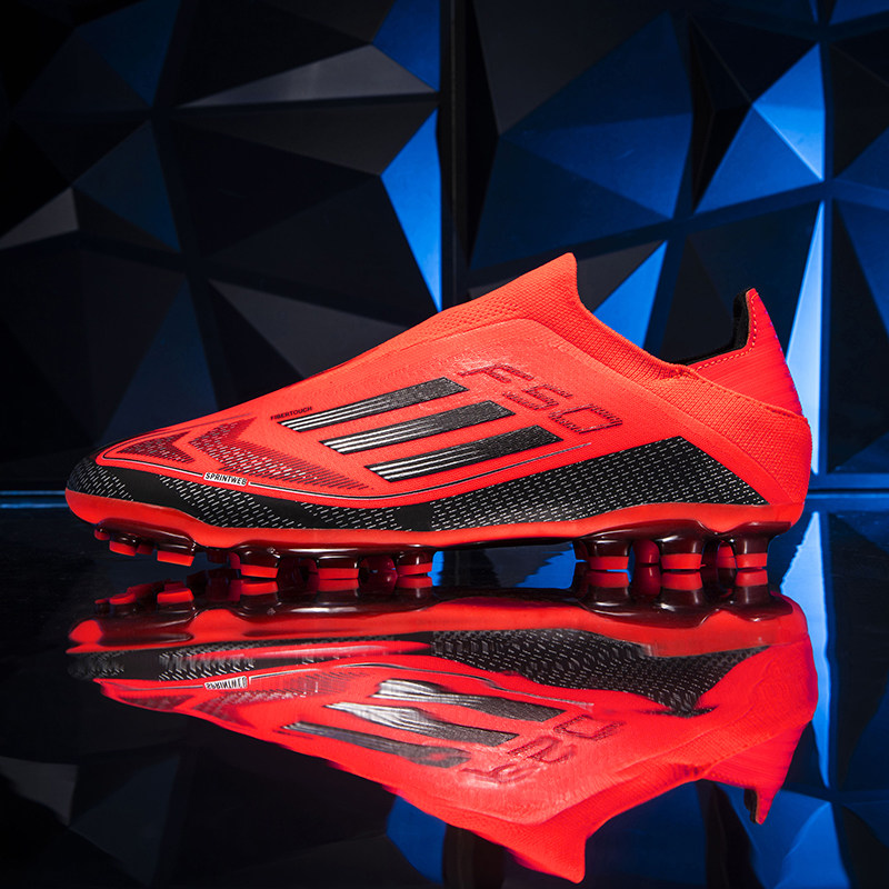 2025新款足球鞋男鞋免系带运动鞋比赛足球鞋男低帮耐磨防滑训练鞋