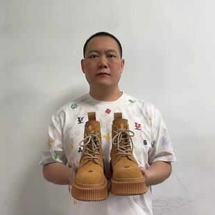 超好版本新款百搭明星同款美拉德牛皮中筒马丁靴复古大黄靴