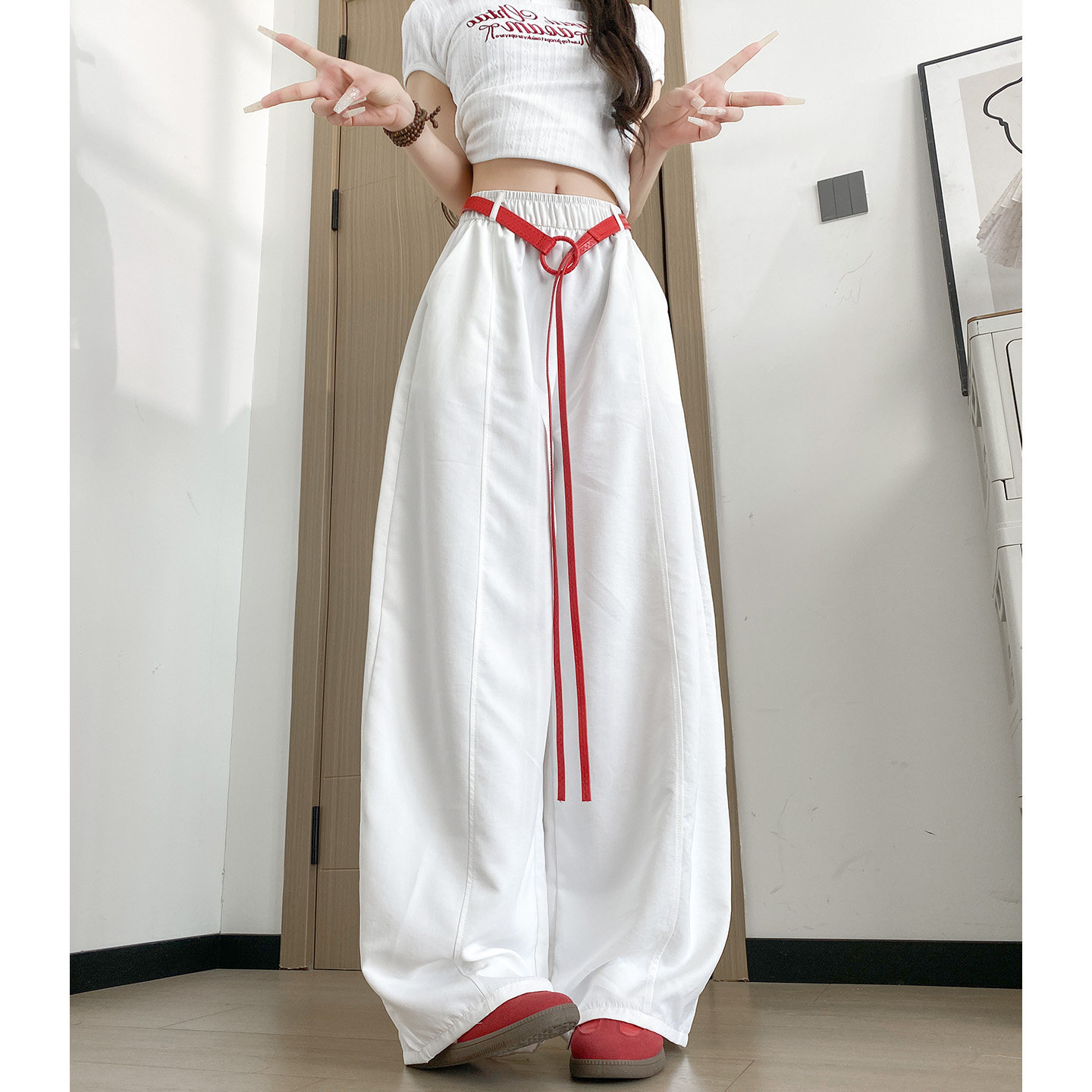 白色气球裤女2025新款高腰显瘦小个子宽松慵懒风镰刀阔腿工装裤子图片