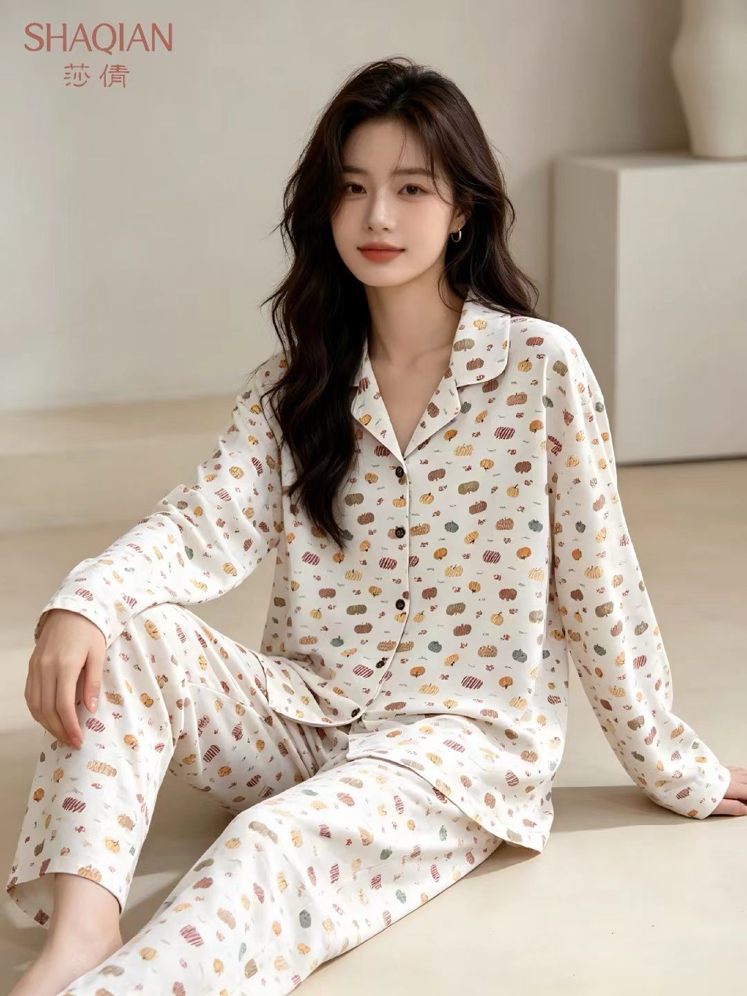 莎倩春秋冬女款棉莫翻领开衫长袖带胸垫家居服睡衣360561