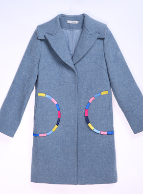 LU YANG  杨露设计师 烟灰色阔领带彩色织带大衣外套