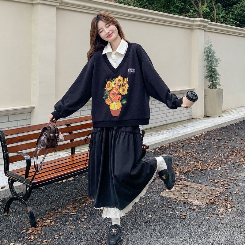 黑色假两件Polo领印花卫衣套装裙女2025秋松弛感减龄半身裙两件套,女装套装/套裙,2C196