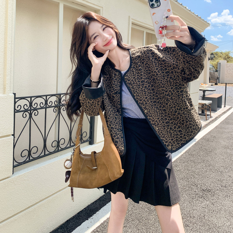 洋气时髦范休闲豹纹圆领外套女独特设计2025秋新款巨好看减龄夹克,女装短外套,2C196