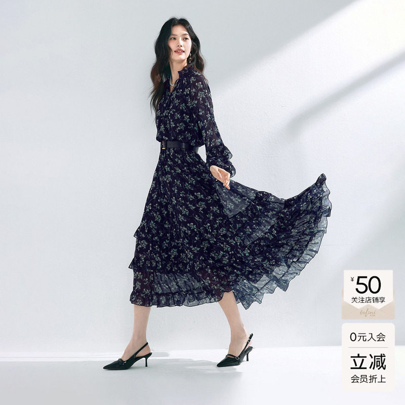 伊芙丽黑色系带木耳领蛋糕下摆百搭仙女连衣裙2024冬季新款小黑裙