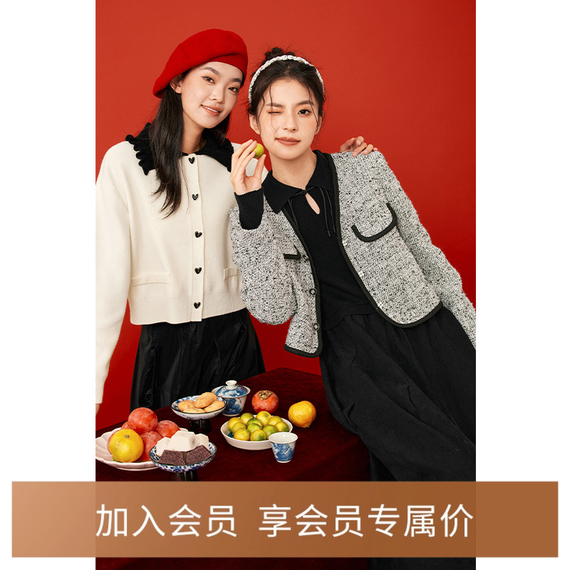 【商场同款】诗凡黎针梭拼连衣裙2024春新款漂亮小黑裙3EC290421