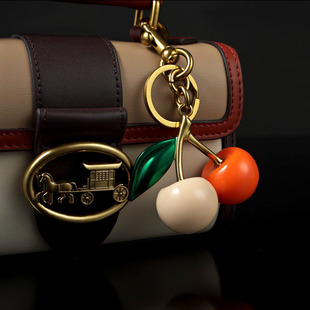 ins网红樱桃挂件新款车厘子钥匙扣精美汽车挂饰适用蔻驰包包配饰