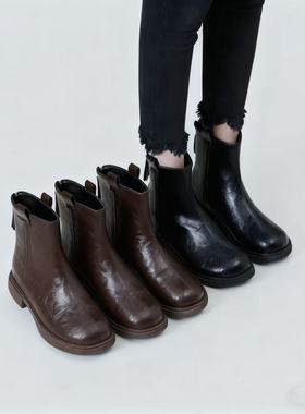 2025年时尚新款秋冬休闲舒适保暖马丁靴2136