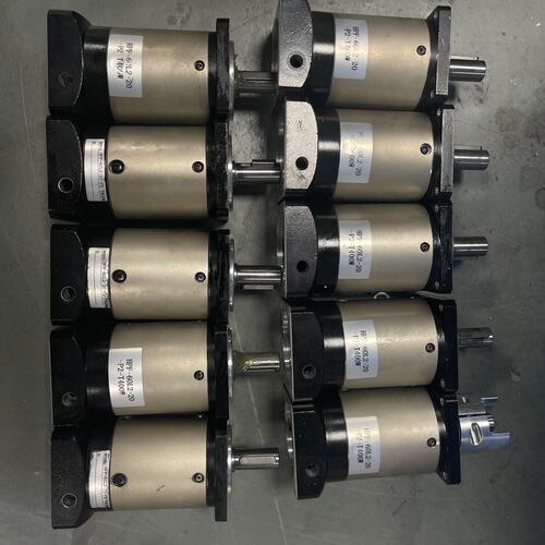 60减速机HPF-60L2-20-P2-T400W减速机，批--议价商品