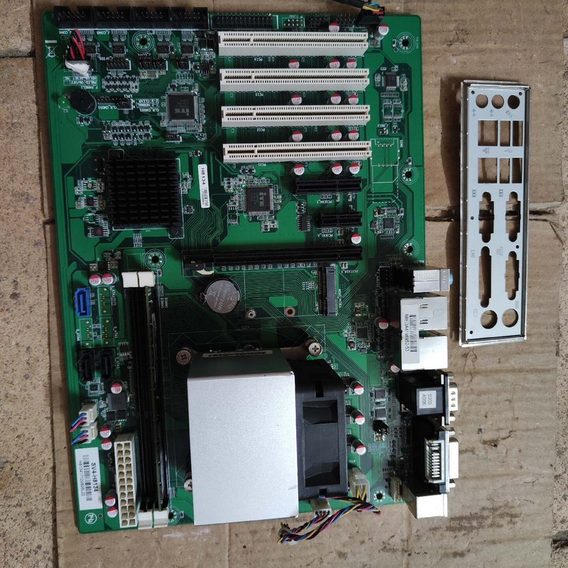 SV4-H8134 工控机主扳 I7 4770 CPU--议价商品图片
