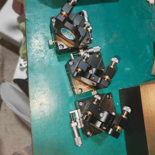 西格玛光机 2维可调反射镜镜架 MHG-MP25--议价商品