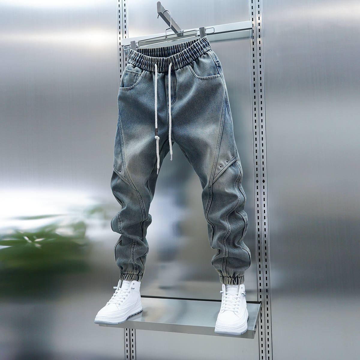 男士冬季蓝色加绒牛仔裤