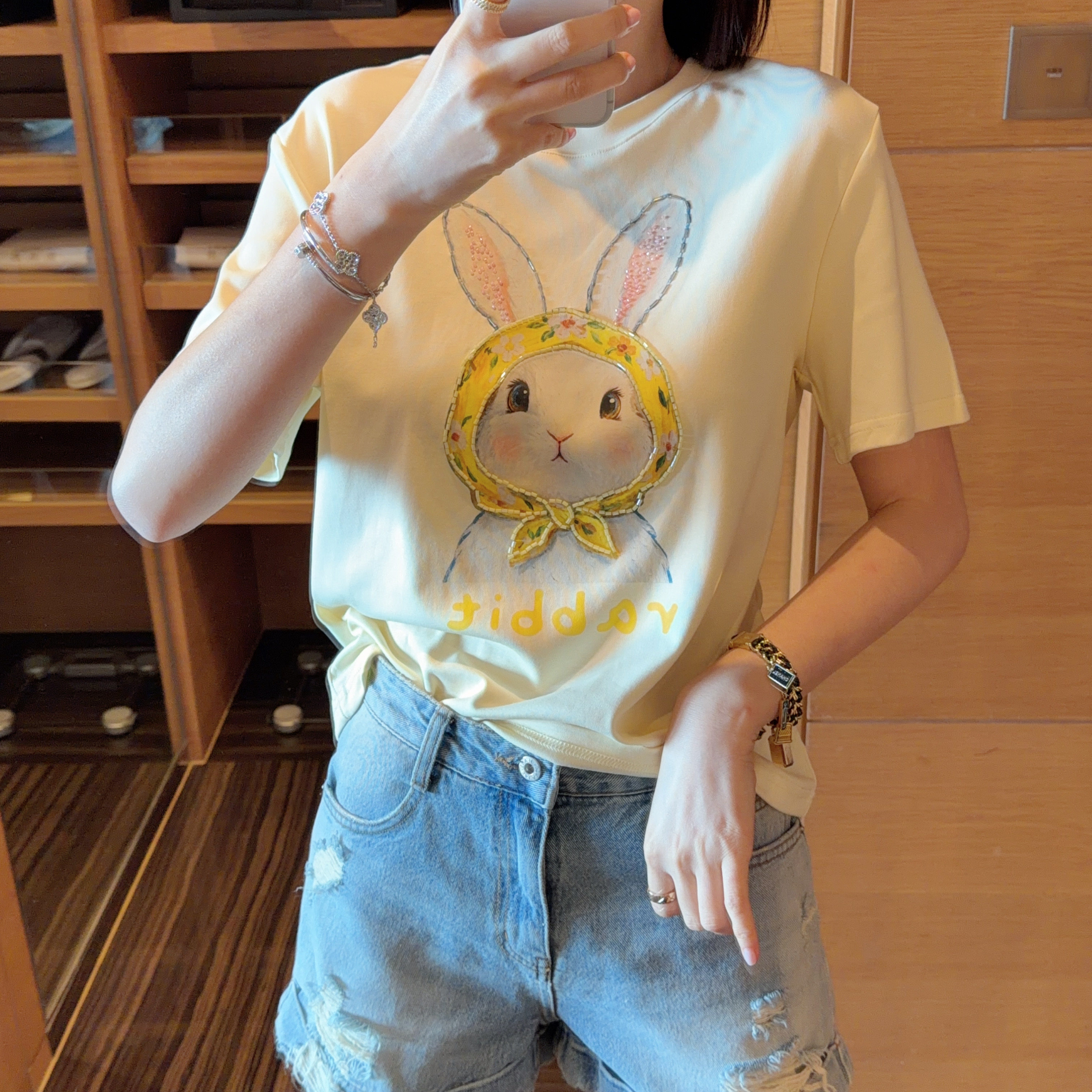 【张静芝】奶黄色显白温柔软萌头POLO衫