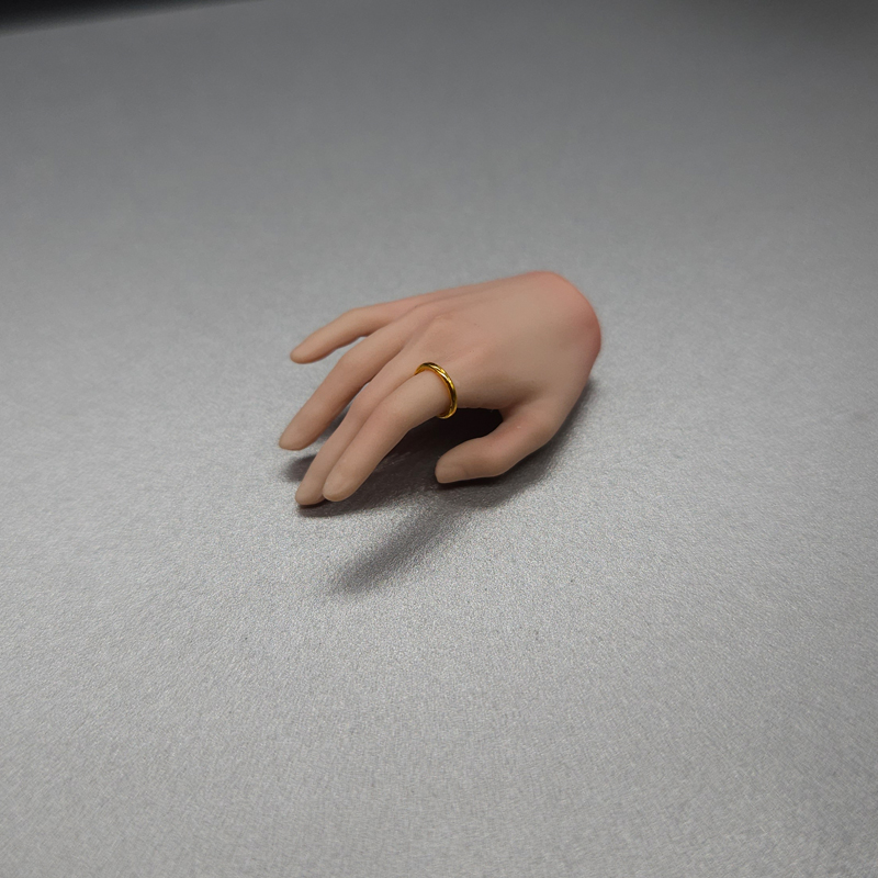 1/6兵人配件微缩首饰金戒指模型