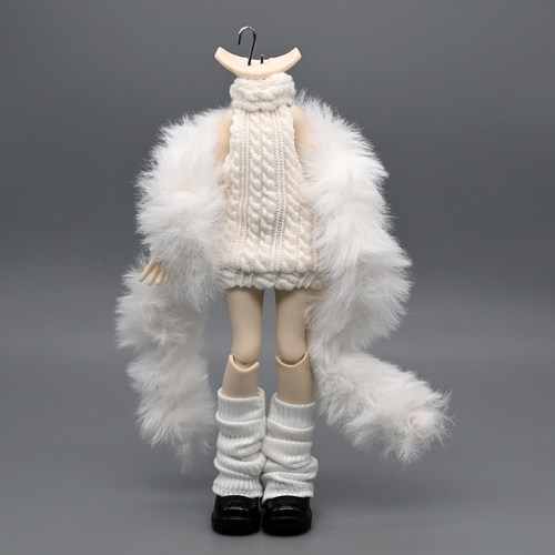 大12分阿巳3明月出逃体露背毛衣