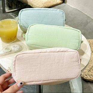 简约纯色笔袋奶呼呼软棉文具袋可爱高颜值冷门学生女孩大容量笔盒