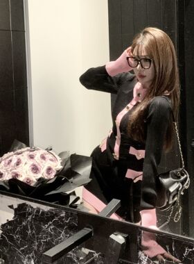 KKK STUDIO 重工修身弹力显瘦黑粉拼接 粉色针织尽快收腰连衣裙